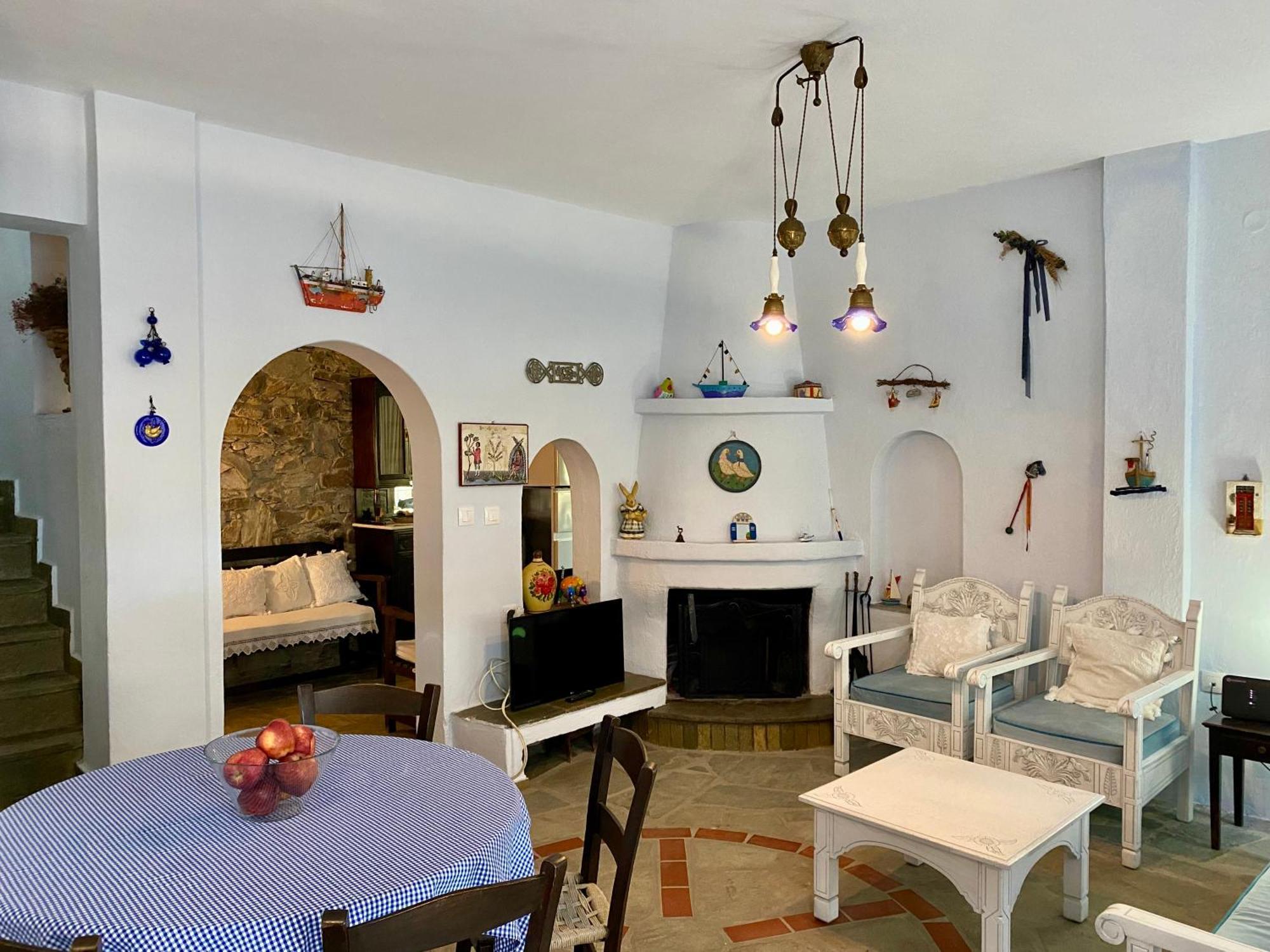 Villa Valia: Traditional Luxurious Residence Pyrgadikia Eksteriør billede