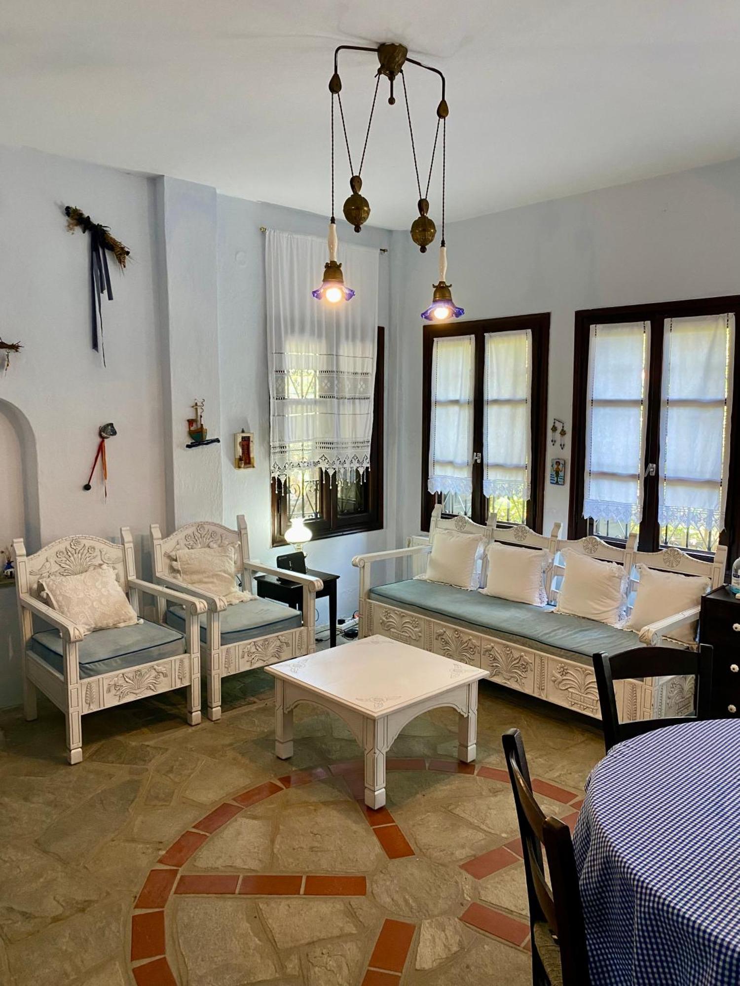Villa Valia: Traditional Luxurious Residence Pyrgadikia Eksteriør billede