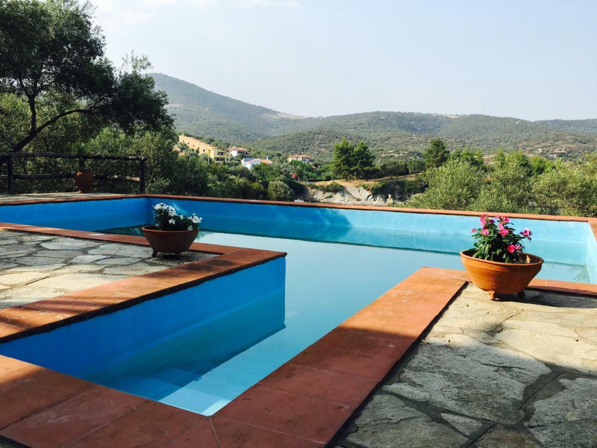 Villa Valia: Traditional Luxurious Residence Pyrgadikia Eksteriør billede