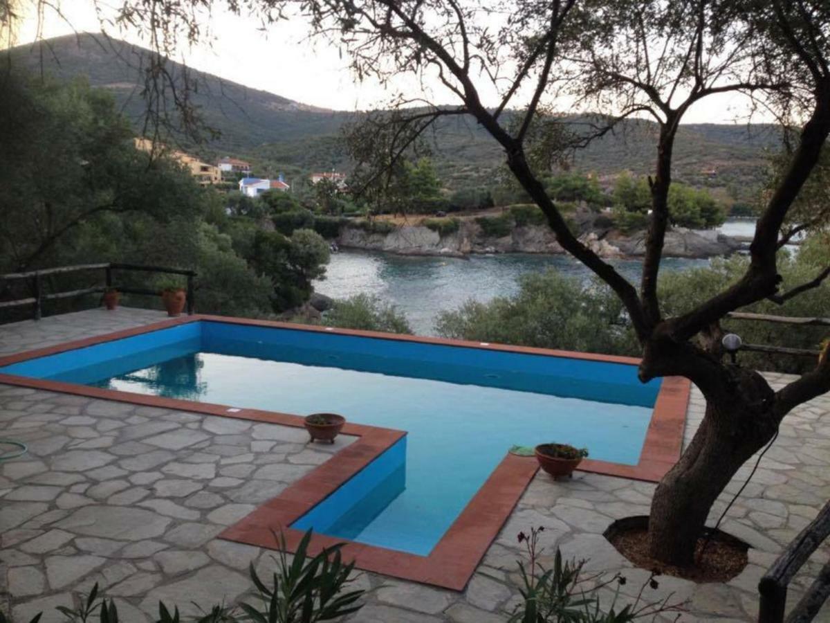 Villa Valia: Traditional Luxurious Residence Pyrgadikia Eksteriør billede